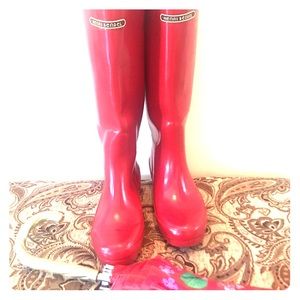 Henri Bendel Rain Boots!